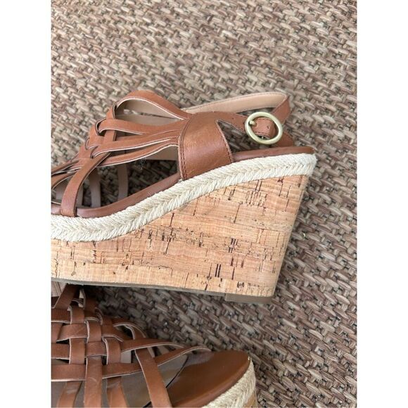 Frank Sarto 'Tammie' Wedges - Picture 4 of 10